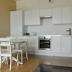 דירה Sea Towers *