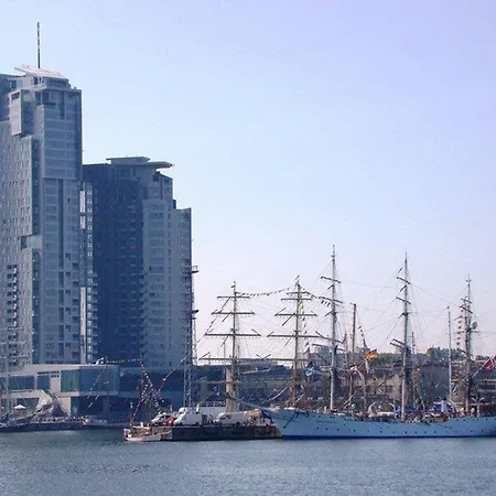 Sea Towers Lägenhet